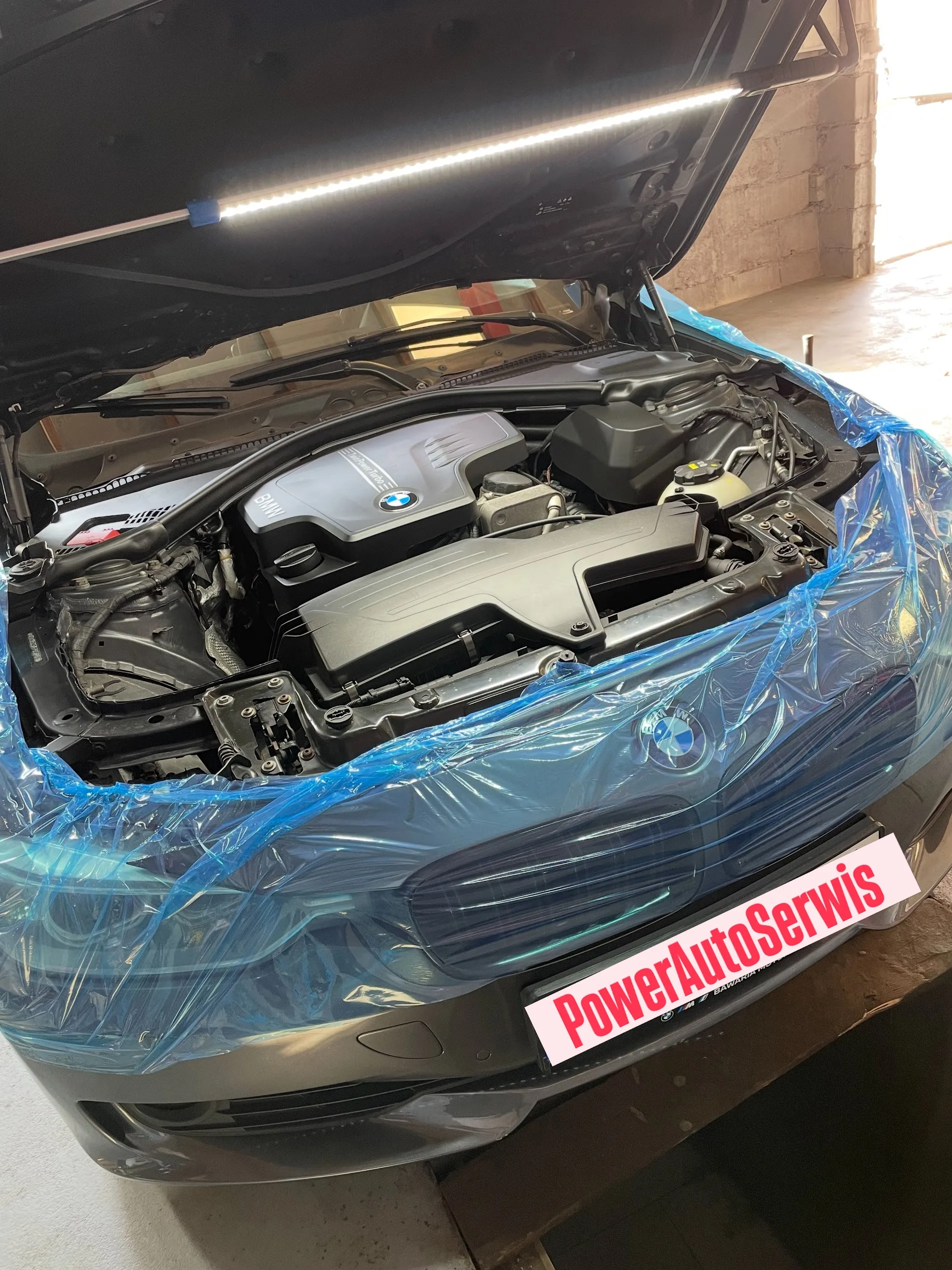 Mechanika pojazdowa w warsztacie PowerAutoSerwis w Gdańsku
